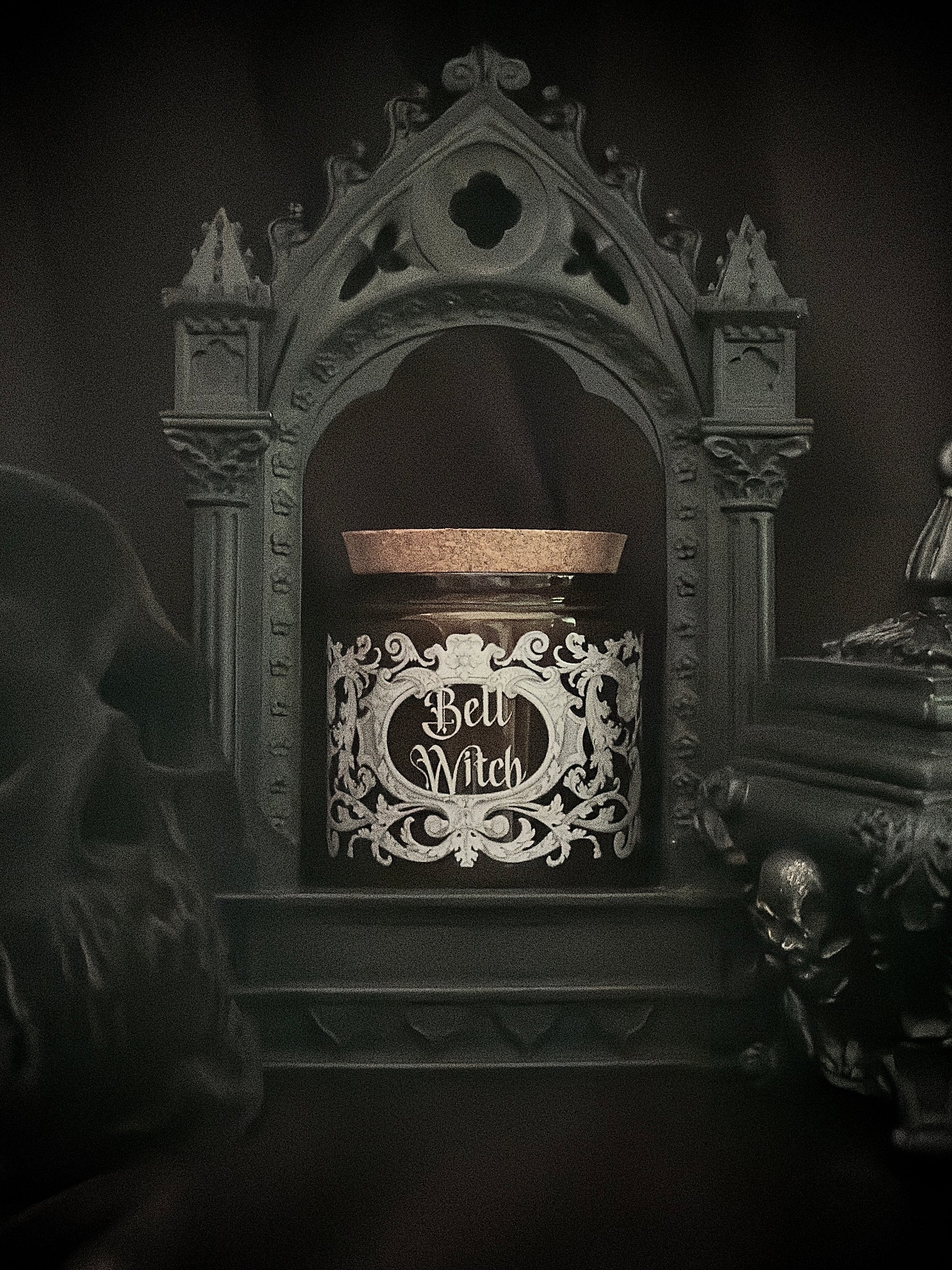 Grand Apothecary Candle 13 oz~Bell Witch