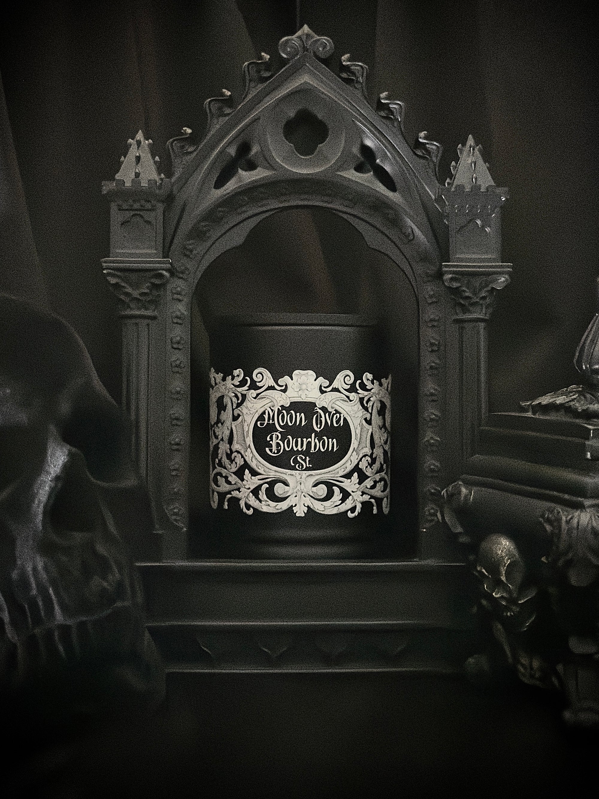 Presque Isle 10oz Ceramic Candle~Moon Over Bourbon Street