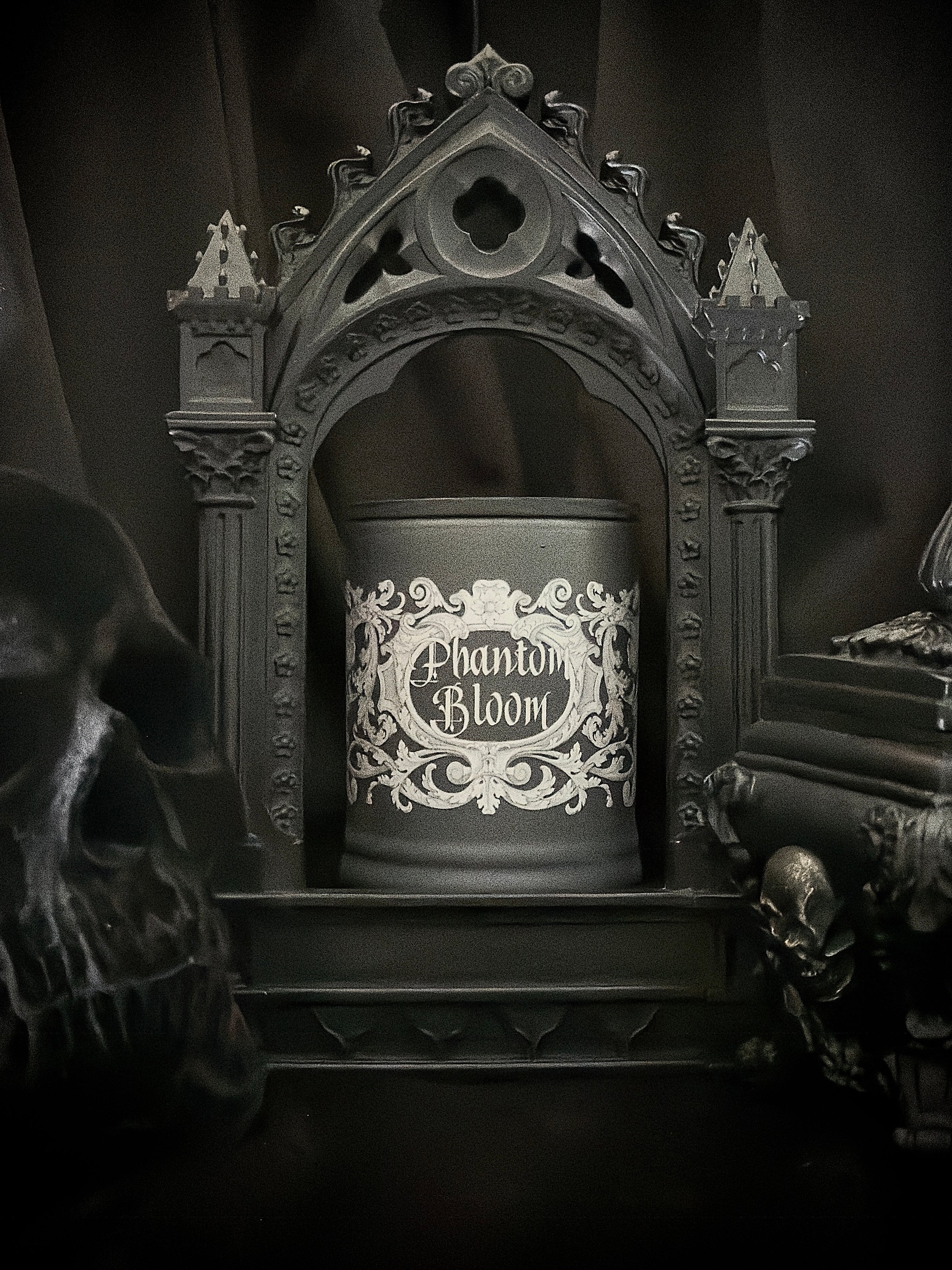 Presque Isle 10oz Ceramic Candle~Phantom Bloom