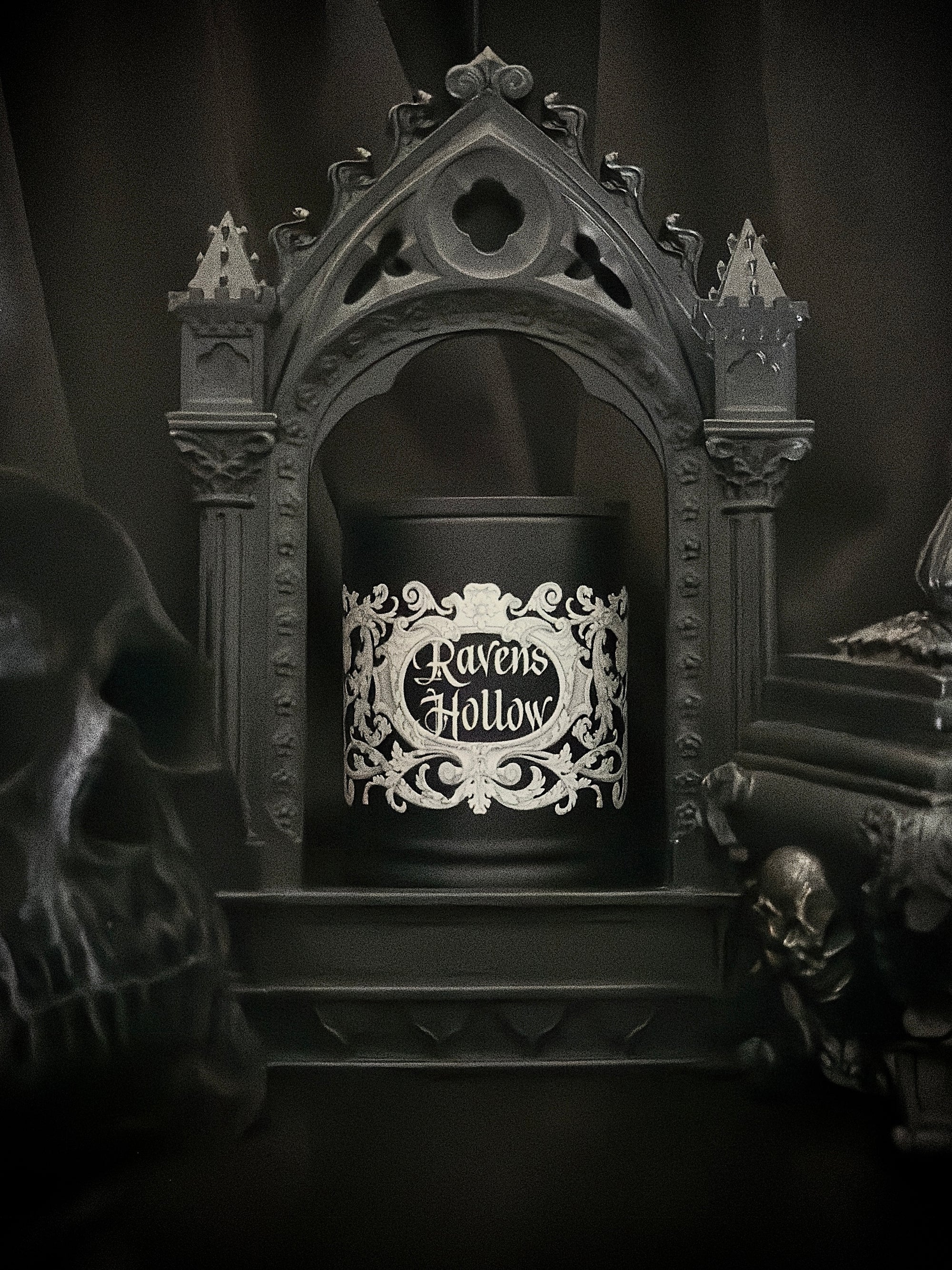 Presque Isle 10oz Ceramic Candle~Raven's Hollow