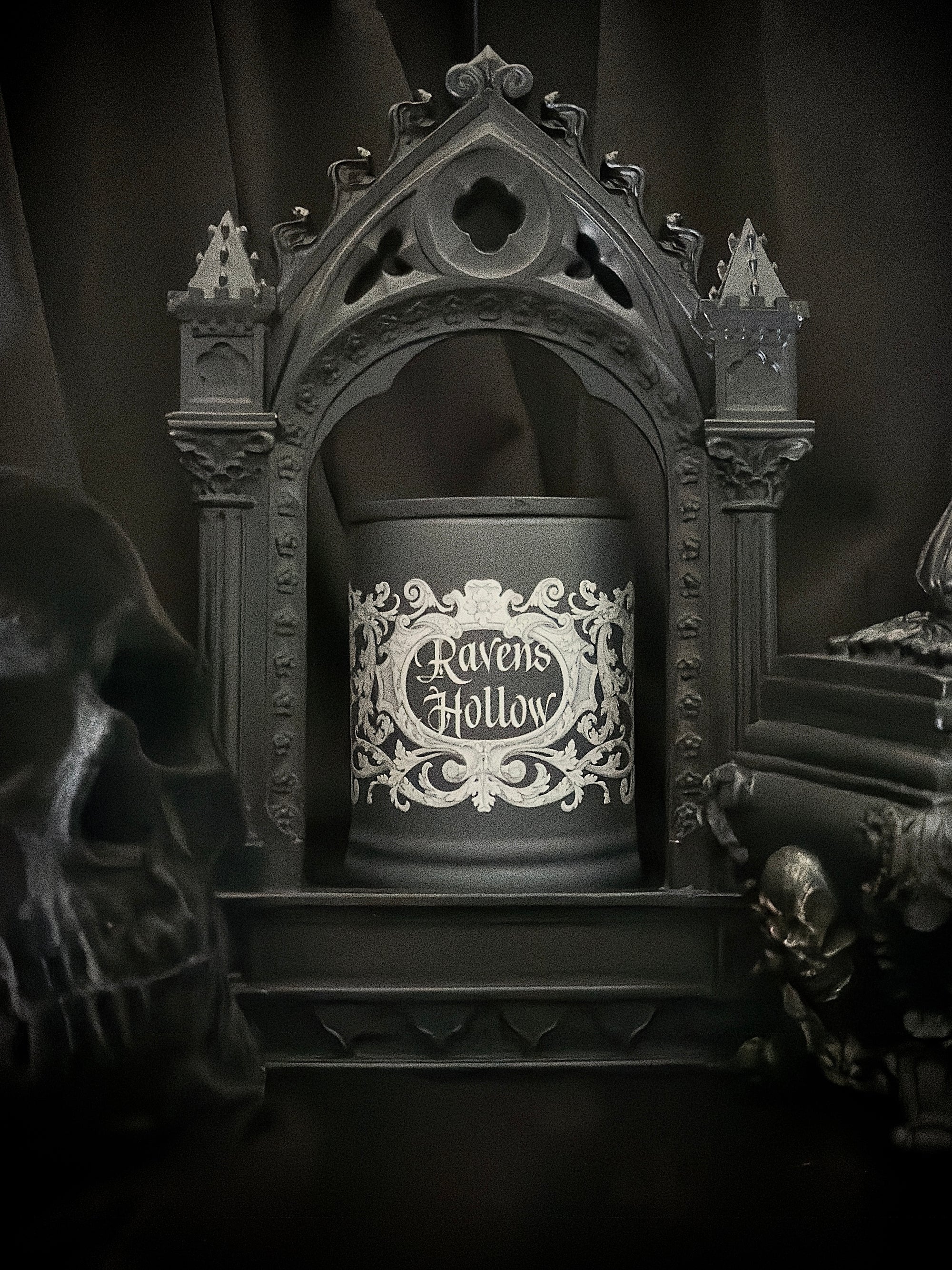 Presque Isle 10oz Ceramic Candle~Raven's Hollow